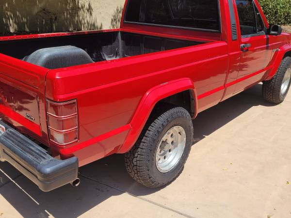 1988 Jeep Comanche 2wd - $4,400 (Bakersfield)63612053100035122