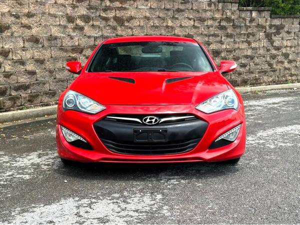 2016 Hyundai Genesis Coupe 3.8 6-MT - $14,900 (Hendersonville)63621438801537123