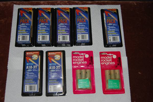 Estes Rocket model engines lot of 9 1