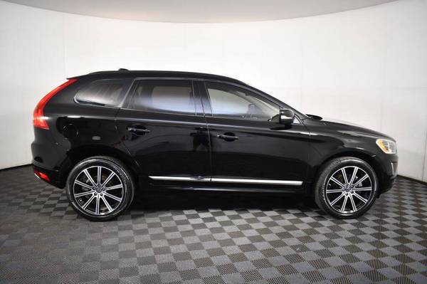 2015 Volvo XC60 T5 AWD 4dr SUV (midyear release) - $14,999 (+ Silver Star Auto)63475711133569124