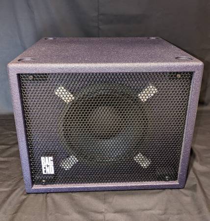 Bag End Powered 675 watts 1x10" Bass Speaker Cab 1