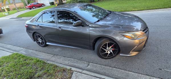 2017 Camry SE Great Condition Clean Title - $12,000 (Jacksonville)63470249346307121
