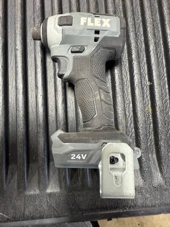 FLEX FX1351-Z 1/4" Hex Impact Driver 1