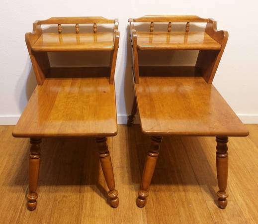 2 ETHAN ALLEN BAUMRITTER Maple Colonial-Style End Tables 1