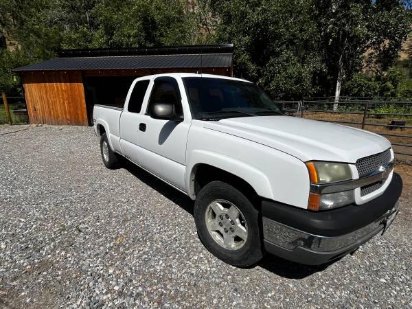2004 Chevy Silverado 1500 - $8,00063442458088067123