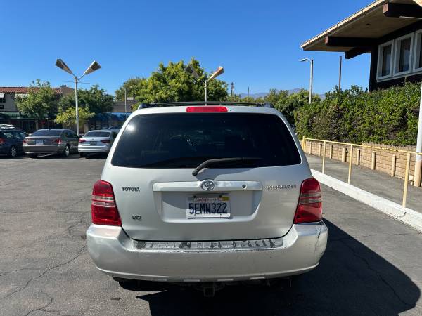 Weekly Special - 2003 Toyota Highlander - $2,399 (San Gabriel)63436934713857124