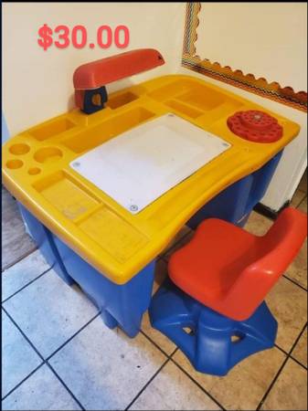 Drawing desk 1
