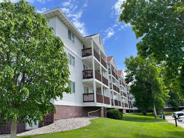 Elevator, Microwave & Dishwasher, Whirlpool & Sauna 1