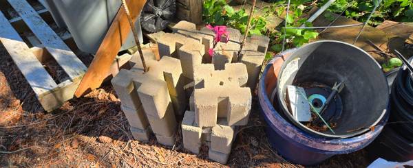 Planter blocks 1