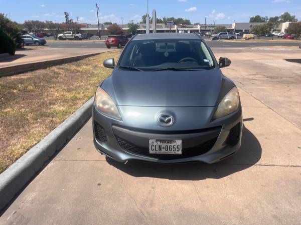 Mazda 3 2013 $6000 cash 1