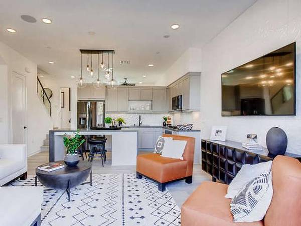 $3,883 / 2br - 1235ft2 - Área de barbacoa/pícnic, Espacios recreativos, Ventanas amplias63865590733315120