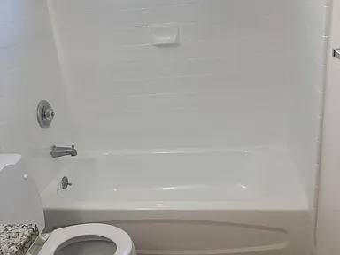 $2,100 / 1br - 968ft2 - Stylish Renovated Corner Apartment Near Fort Mason (San Francisco)63813741538945121