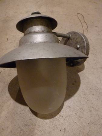 Outdoor Light Fixture 1