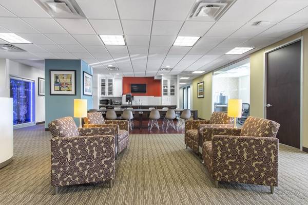 $231 2-person office only $213 available now! (Fargo)64149666797954121