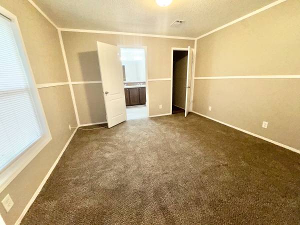 $51,499 / 2br - 924ft2 - Delightful 2 bedroom/ 2 bath home for sale in The Waverly (Mableton)64150979233795124