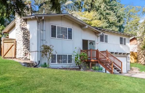 $1,775 / 3br - 1540ft2 - Charming Mid-Century 3-Bed, 2-Bath Home Near Puget Sound (Federal Way)63934548517763121