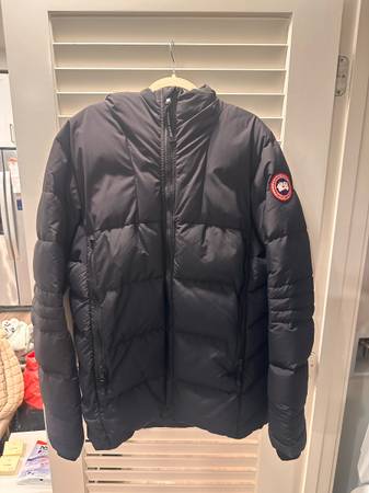 Mens Canada Goose Down Jacket 1