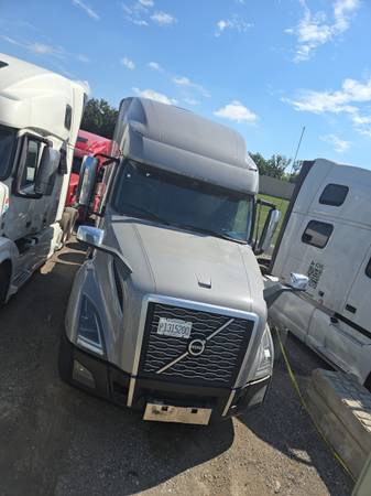 NO ESCROW DRYVAN HIRING BONUS .65 all miles or 30% of gross 1