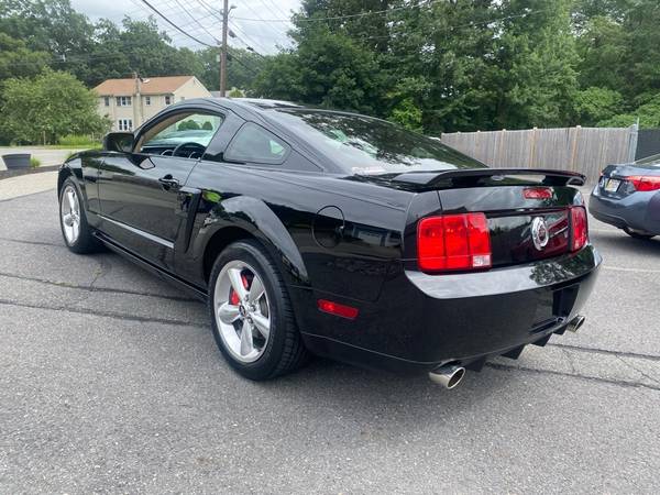 COLLECTOR'S CAR - 2008 FORD MUSTANG GT C/S - 5 SPD MANUAL - $26,900 (Norwood)63486394684419124