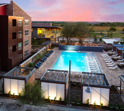$1,645 / 2br - Un Apartamento Moderno y Elegante en McKinney - $1000 DE DESCUENTO (McKinney/Frisco)63796375342977120
