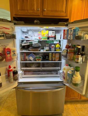 STAINLESS STEEL REFRIGERATOR 1