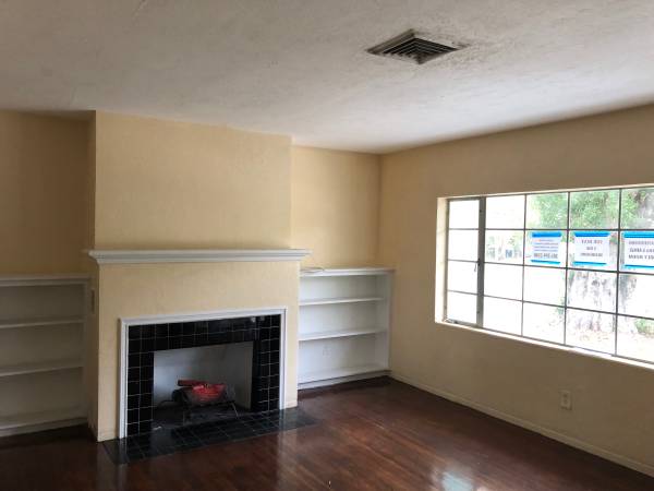 $2,500 / 3br - Casa de 3 dormitorios y 2 baños en excelente vecindario (Ft Pierce)63799660088323123