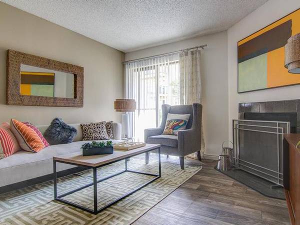 $1,634 / 1br - 700ft2 - Must-See 1 BR/1 BA with Central Air and Heat, Apply Now! (Arvada, CO)63973502920963124