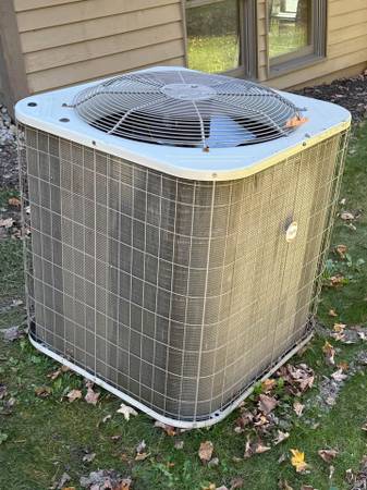 4 ton Central Air Conditioning - Condenser and Air Handler 1
