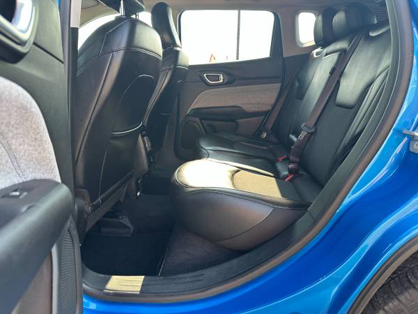 2022 JEEP COMPASS LATITUDE - $21,995 (Champlain)63441376647681124