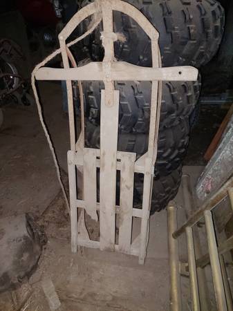 Antique runner sleds 1