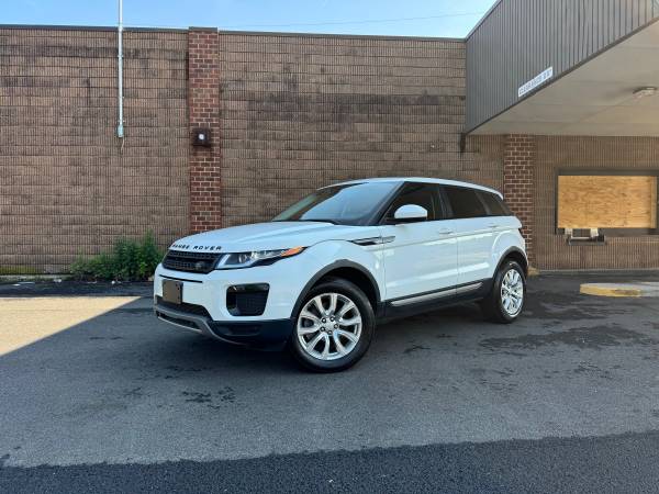 (80,000 millas) 2018 Land Rover Range Rover Evoque AWD (cámara, navegación) - $12,990 (Brooklyn)63470889824001121