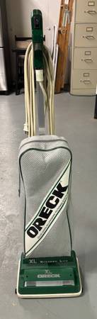 Oreck XL 2500HH vacuum cleaner 1