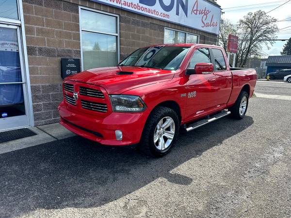 2015 Dodge Ram 1500 4WD QUAD CAB 140.5 SPORT 1