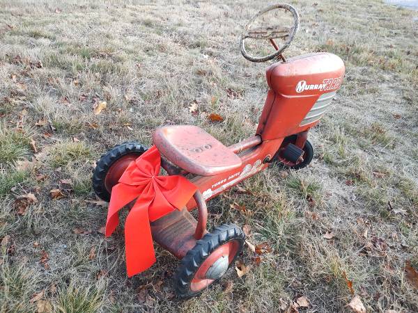 Vintage Pedal Tractor 1