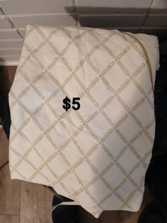 Hawaiian table cloth 1