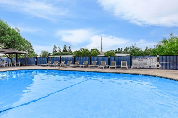 $2,290 / 1br - 650ft2 - 1BD 1BA, Cable Disponible, Hermosos Paisajes (danville / san ramon)63813534341377120