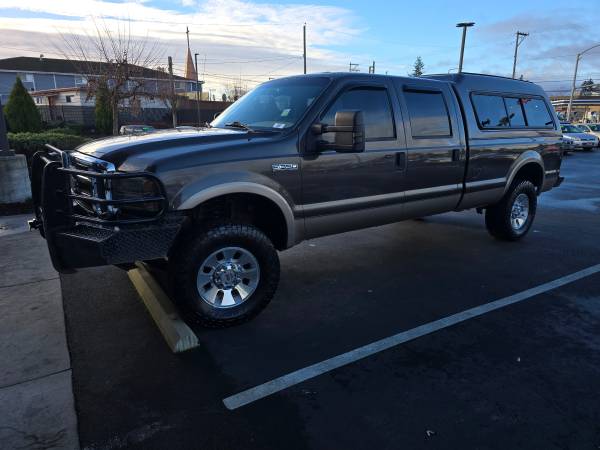 2005 Ford F 350 Super Duty Lariat 4x4 1