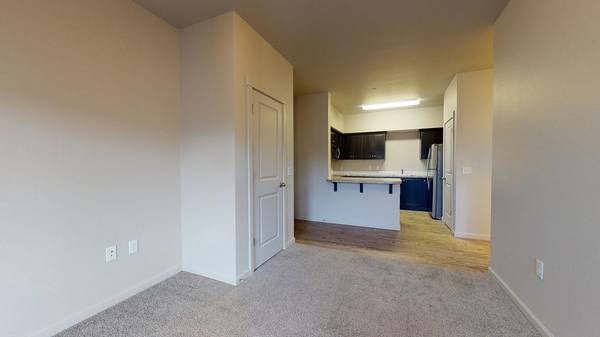 $1,575 / 1br - 647ft2 - One Bedroom 647 sf One Month Free (Progress Ridge)63672530191617122
