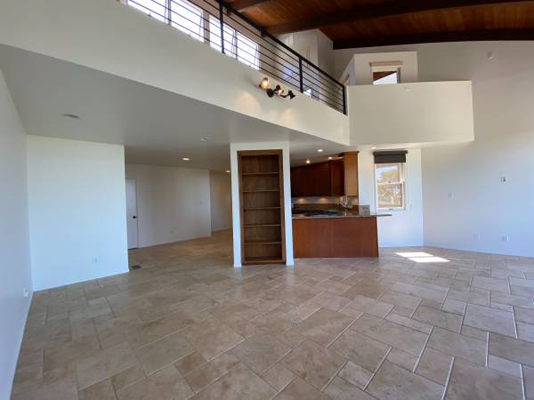 $6,495 / 3br - 1900ft2 - Hermosa vista panorámica al océano (Cardiff)63663905251075122