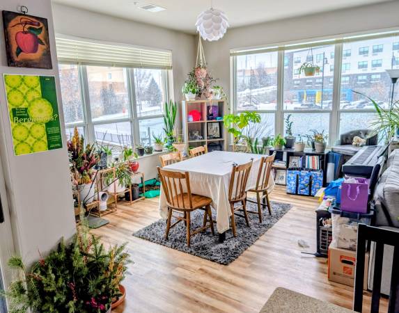 $150 OFF 2b 2b Corner Unit Sublet @ Watts Hill 1
