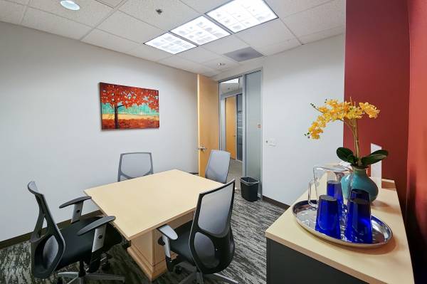 $269 🚀 Elevate Your Workday at Regus – Coworking Desk Available! (Folsom)63790959314819122