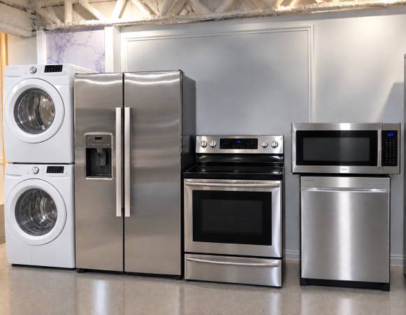 6 Pc Kitchen Appliances package deal 1