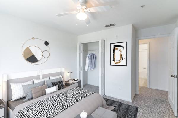 $1,229 / 3br - 1145ft2 - Perfect Location, Energy Efficient Appliances, Car Care Center (Deland)63791498339587122