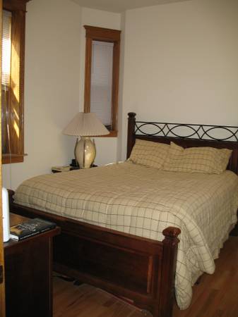 $2,395 / 1br - 713 W. Wrightwood Ave. Unit 2R (Park West)63898598775171122