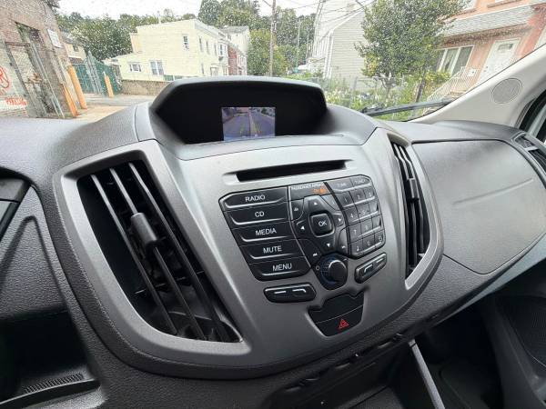 2019 Ford Transit 350 Medium - Photo 12