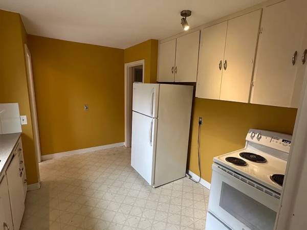 $1,350 / 2br - 983ft2 - Beauiful Two bedrooms, one bath (Portland)63870109068803123
