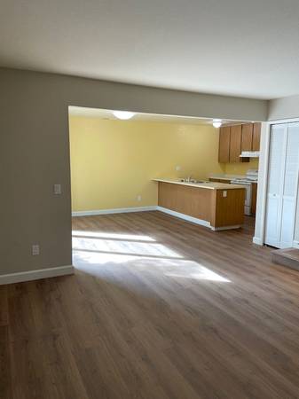 $2,150 / 2br - Move in Special! 14 Days Free Rent with Immediate Occupancy! (santa rosa)63938625324547121