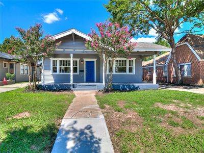 Beautifully remodeled home in Military Park 1