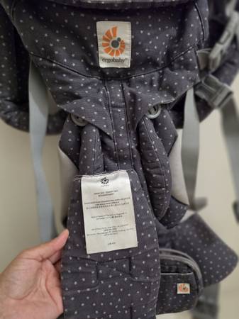 Ergobaby Omni 360 1