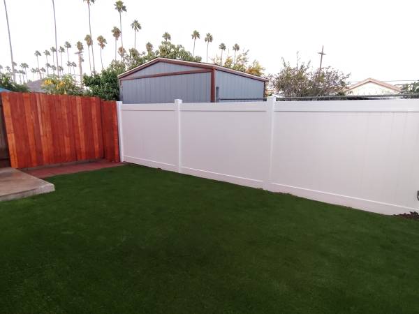 $2,799 / 3br - 1300ft2 - casa adosada de 3 habitaciones y 1.5 baños con patio y cuarto de lavandería (Gardena)63869889081731124